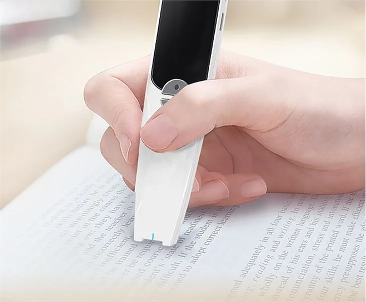 Pen de traducció d'escaneig en temps real eficient